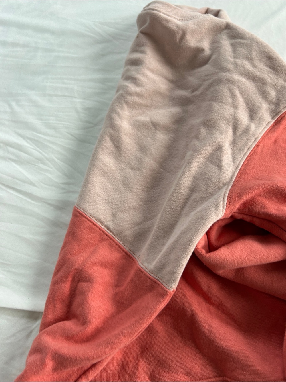 Columbia Two-Tone Coral and Blush Crewneck Sweatshirt NWT - Picture 6 of 6